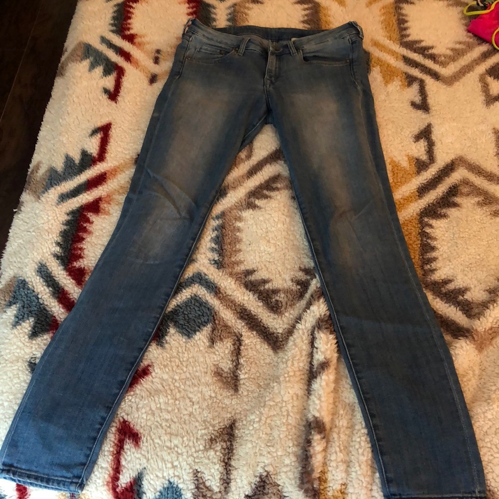 H&M Low-Waist Light Wash Super Skinny Jeans